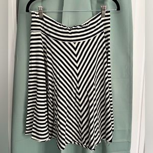 Navy Blue & White Strip Cotton Skirt Size Large